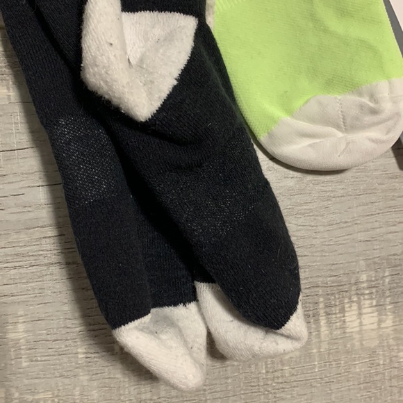 Lululemon/Adidas socks, bundle - Picture 7 of 7